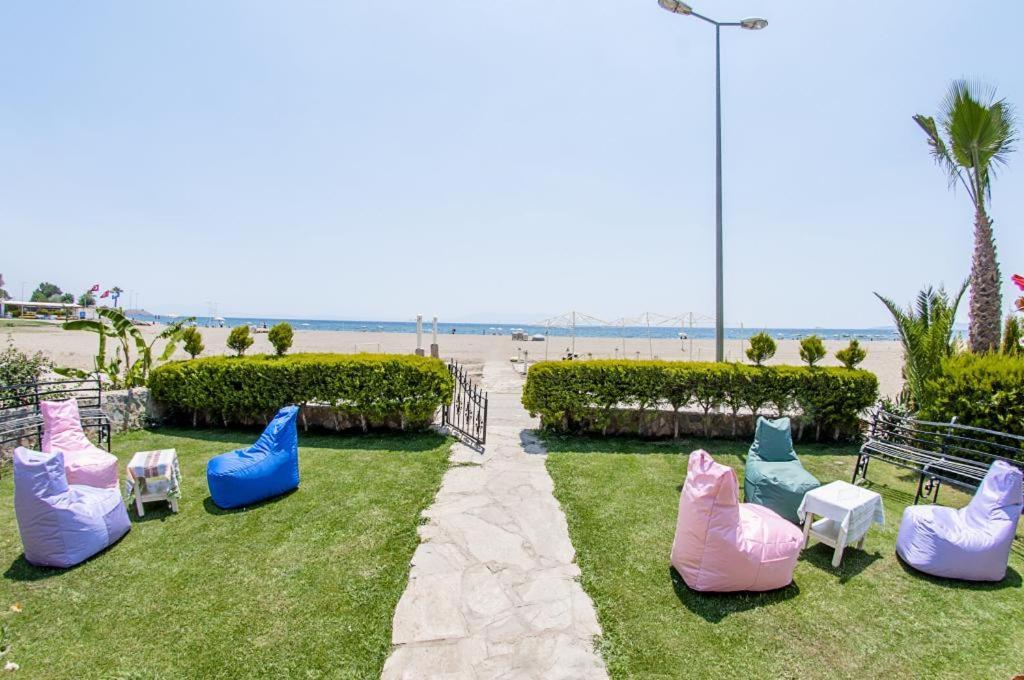 Colophon Beach Otel Gumuldur Exterior photo